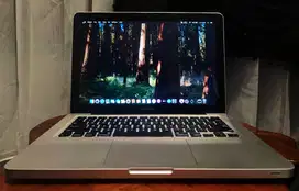 Laptop Macbook Pro 13 Intel Core i5 SSD Samsung 870 256GB Mulus Ori