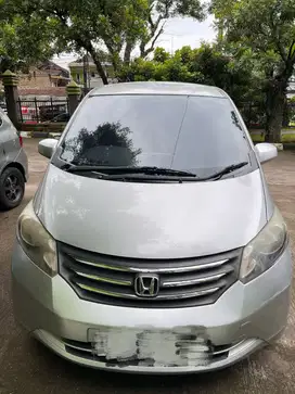 Honda Freed 2009 Bensin