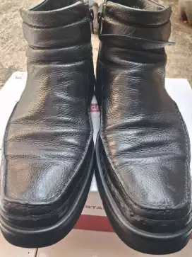 Sepatu Aldo Brue