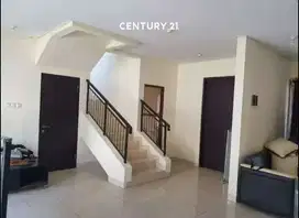 Rumah Bagus Siap Huni DiCluster Tropikana Jababeka