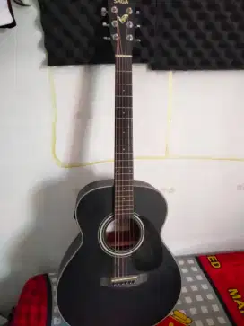 Jual guitar akustik saga