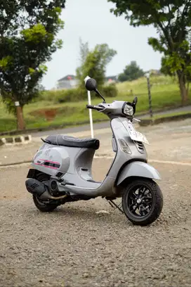 PIAGGIO VESPA S 125 IGET FACELIFT 2022 BERGARANSI BISA KREDIT