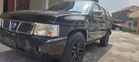 Nissan Terrano spirit 2003 Murah