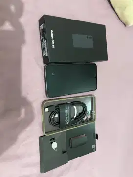 Samsung S24 FE 8/512 Like.new no minus No dent