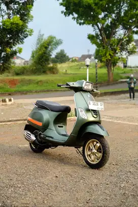 PIAGGIO VESPA S 125 IGET 2019 MURAHH BANGET