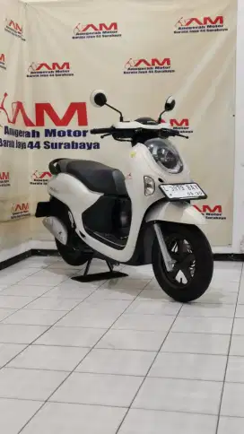Honda New Scoopy prestige tahun 2024 putih Doff