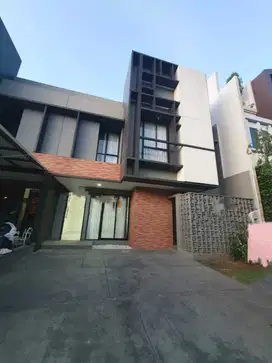 DIJUAL RUMAH BARU CANTIK 2 LANTAI DI TANGERANG