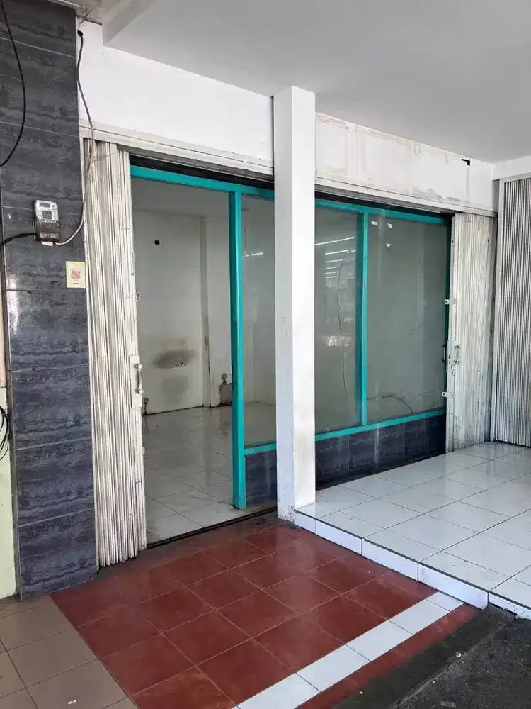 Disewakan ruang usaha dengan lokasi strategis di tengah kota Semarang