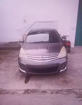 Nissan Grand livina 2013 Bensin