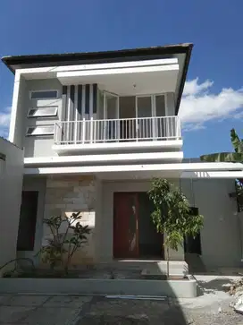 Dijual Rumah Siap Huni 3 Menit Mall AMPLAZ Yogya