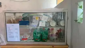 Etalase Jualan Kaca