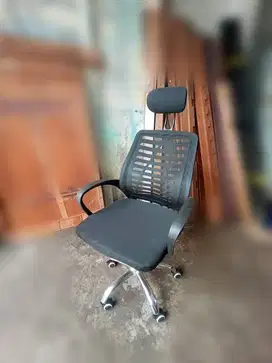 Kursi Kantor jaring