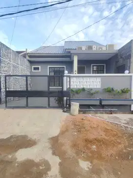 Di jual cepat rumah baru bangun  full renovasi di tiban
