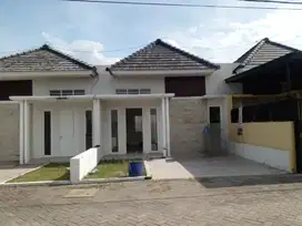 GRENN JAYANEGARA RESIDENCE D-23, GEBANGMALANG MOJOANYAR MOJOKERTO