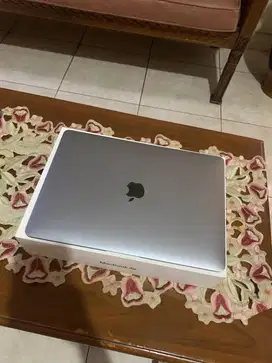 Macbook Air M1 8/256GB ex Ibox