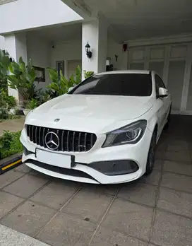 Mercedes-Benz CLA200 2014 Bensin
