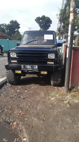 Taft GT 4x2 (jual  santai )