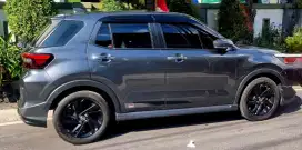 Toyota Raize 2022 GR Turbo  suv murah nego