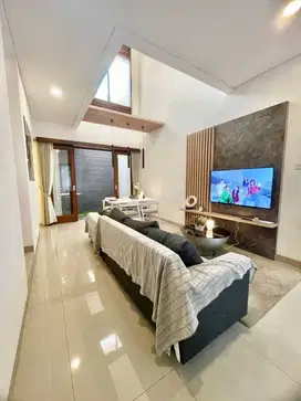 Rumah Megah Premium Siap Huni di Jantung Kota Jakarta Selatan