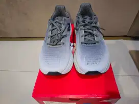 Sepatu New Balance Fresh Foam 1080 V14
