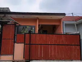Rumah Cantik Pondok Aren dekat Bintaro Trade Center