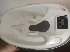 Bak mandi bayi aqua scale