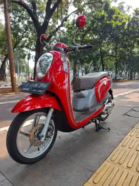 DIJUAL CASH HONDA SCOOPY STYLISH THN 2016 AKHIR PAJAK IDUP SIAP PAKAI