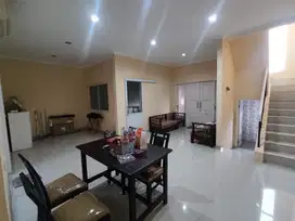 Di Jual Rumah Semi Furnish di Cluster Crystal Gading Serpong