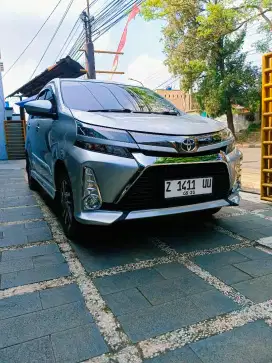 Bismillah numpang jual butuh Toyota new Veloz metic 2019.no.Z.cms.