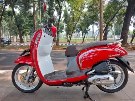 DIJUAL CASH HONDA SCOOPY STYLISH THN 2016 AKHIR PAJAK IDUP SIAP PAKAI