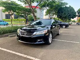 Honda Accord 2013 Bensin