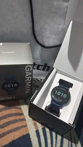 Garmin Vivoactive 5