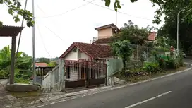 Dijual Rumah Hitung Tanah Strategis di Rinjani View Kota Semarang