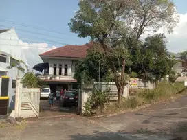 Dijual Rumah Luas Lokasi Jl. Agung Semarang
