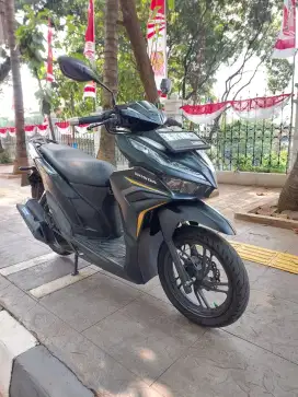 DP MINIM 1.500 CASH KREDIT HONDA VARIO 125 KEYLLES THN 2022 PJK ON