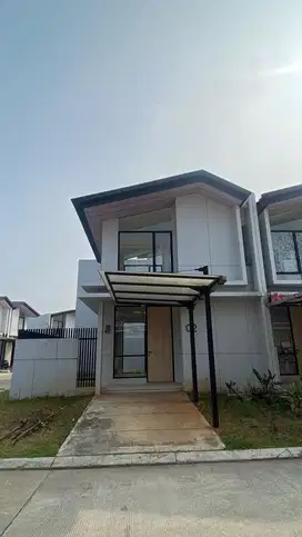 Sewa Rumah Hook Waterfront Estate LC