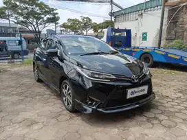 DP MURAH Toyota Yaris 1.5 S GR Sport Bensin-AT 2022 Hitam CKINB