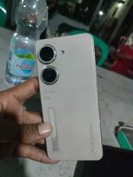 Zenfone 9 ram 8/256gb