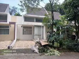 DISEWA RUMAH SEMI FURNISH SIAP HUNI TAHUNAN GREEN VALLEY SENTUL SSR407