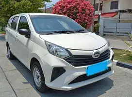 Tdp 3 Jutaan Daihatsu New Sigra D MT Putih Metalic