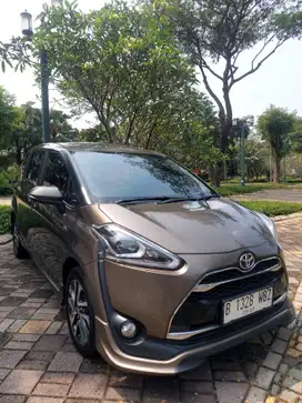 Toyota Sienta Q AT/Matic 2017