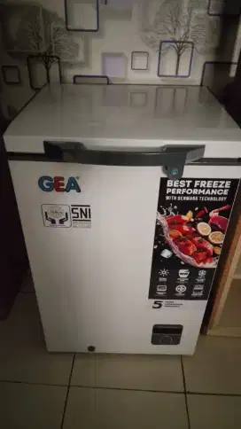 GEA frizer di jual aja dari pada nggak kepake.