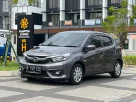 PAJAK PANJANG MULUS TERAWAT LIKE NEW ! Honda Brio 1.2 E CVT AT 2021