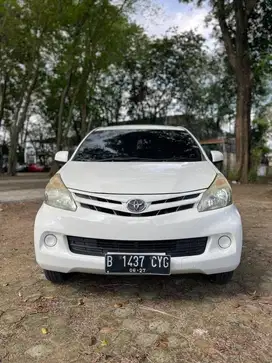 Toyota Avanza 1.3 E Matic 2013