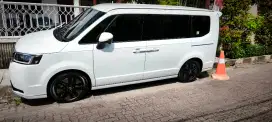 Honda STEP WGN 2.0 HYBRID CVT 2025