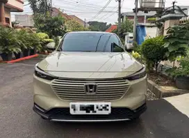 Hrv SE sand kaki