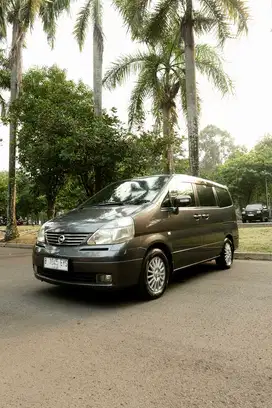 Nissan Serena 2010 Bensin