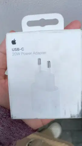 ADAPTER IPHONE 20 W ORIGINAL