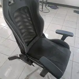 Dijual Kursi Gaming Merk Rexus