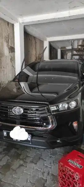 Innova venturer diesel At 2022